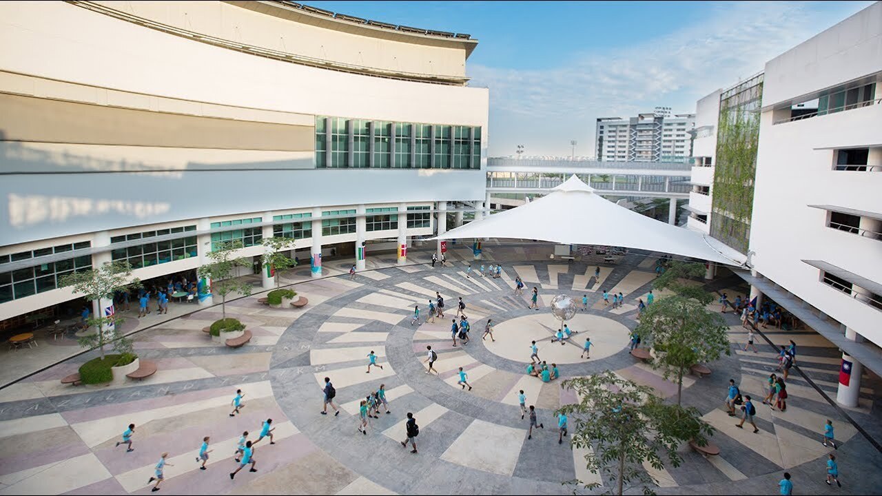 uwcsea.jpg